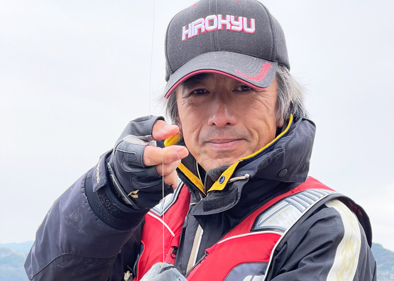 平山康弘 – 釣りエサの総合メーカー「ヒロキュー」