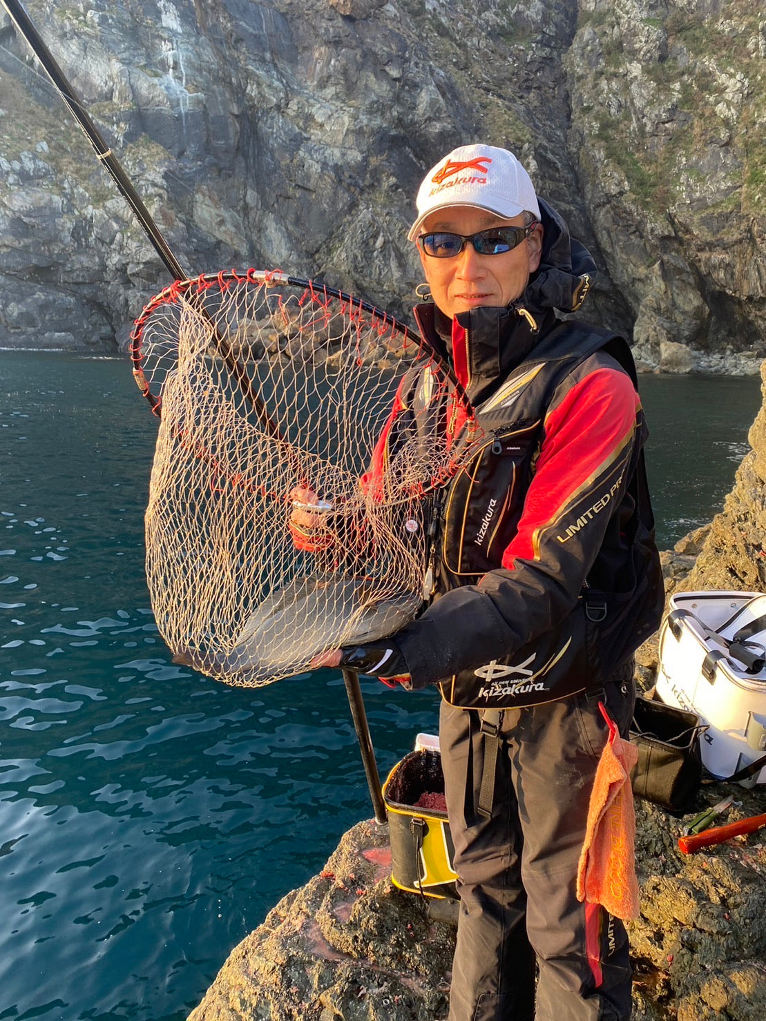 大分県南 鶴見の寒グレ 麻生 – 釣りエサの総合メーカー「ヒロキュー」